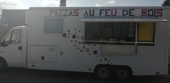 PAT A PIZZA